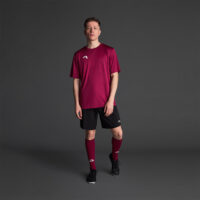 Tricou sport Musai Mawi, Visiniu