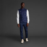 Vesta Musai Kiwo, Bleumarin