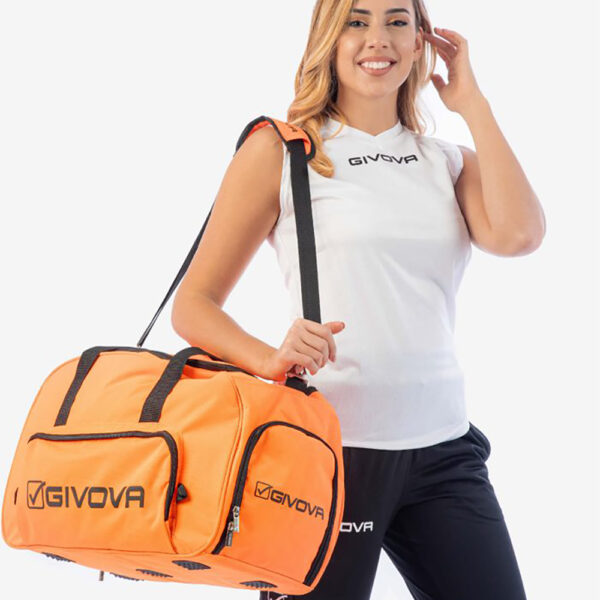 3-109-700x825 Geanta sport Givova Brera, Portocaliu Fluo - imagine 1