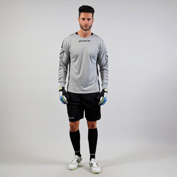 387A8853 Set echipament portar fotbal Givova Hyguana, Gri / Negru - imagine 1