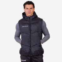 Vesta Givova Cloud, Negru